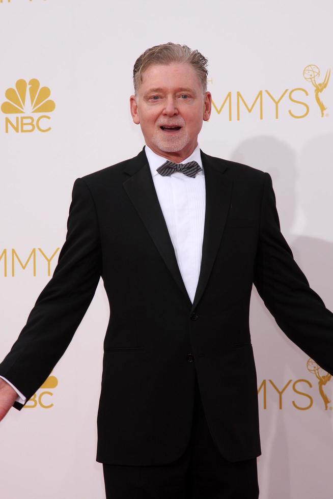 los angeles, 25 de agosto - warren littlefield en los premios emmy de horario estelar 2014, llegadas a nokia en la live el 25 de agosto de 2014 en los angeles, ca foto