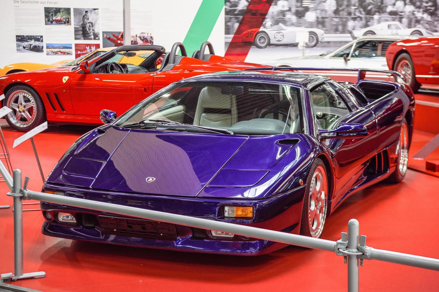 SINSHEIM, GERMANY - MAI 2022 violet purple Lamborghini Diablo VT Roadster photo