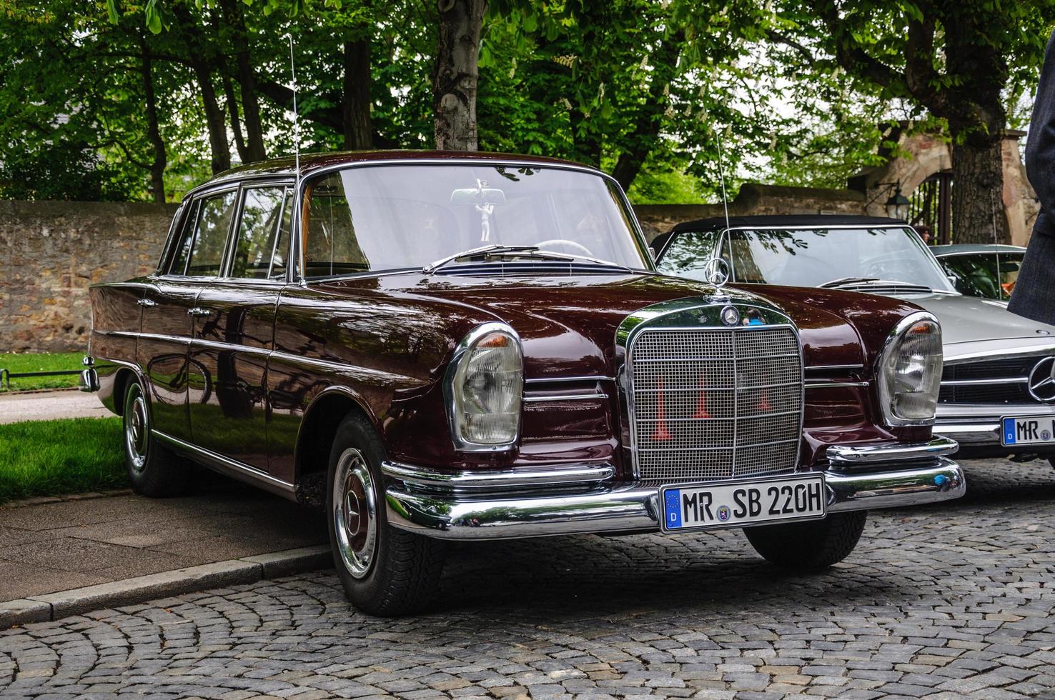 FULDA, GERMANY - MAY 2013 Mercedes-Benz 220 SE Limousine retro photo