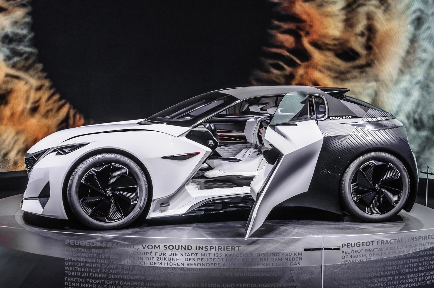 FRANKFURT - SEPT 2015 Peugeot Fractal Concept presented at IAA photo