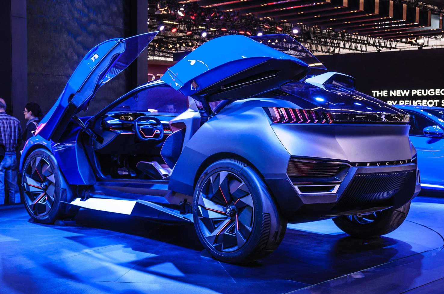 FRANKFURT - SEPT 2015 Peugeot Quartz Concept presented at IAA I photo