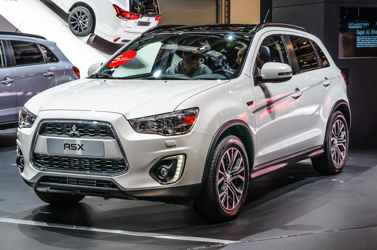 frankfurt - sept 2015 mitsubishi asx presentado en iaa internati foto