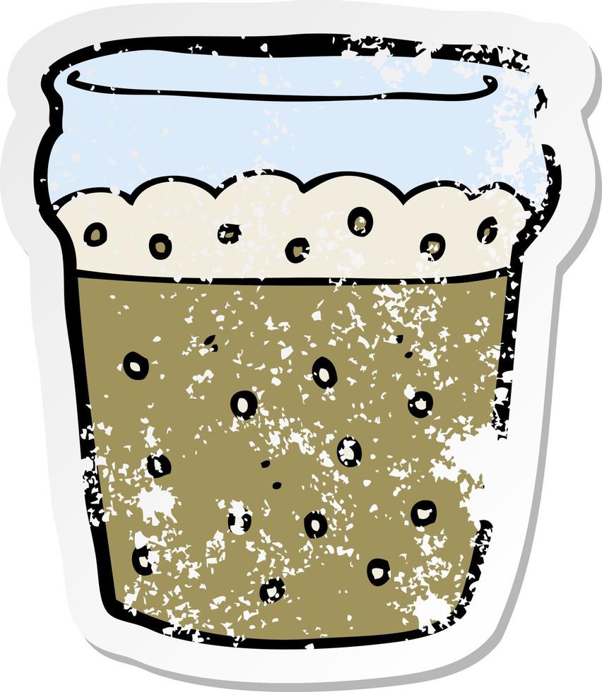 pegatina retro angustiada de un vaso de cerveza de dibujos animados vector