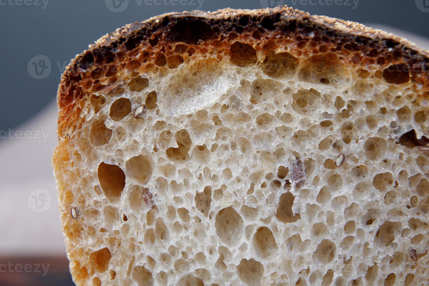 primer plano de pan de masa fermentada. delicioso pan foto