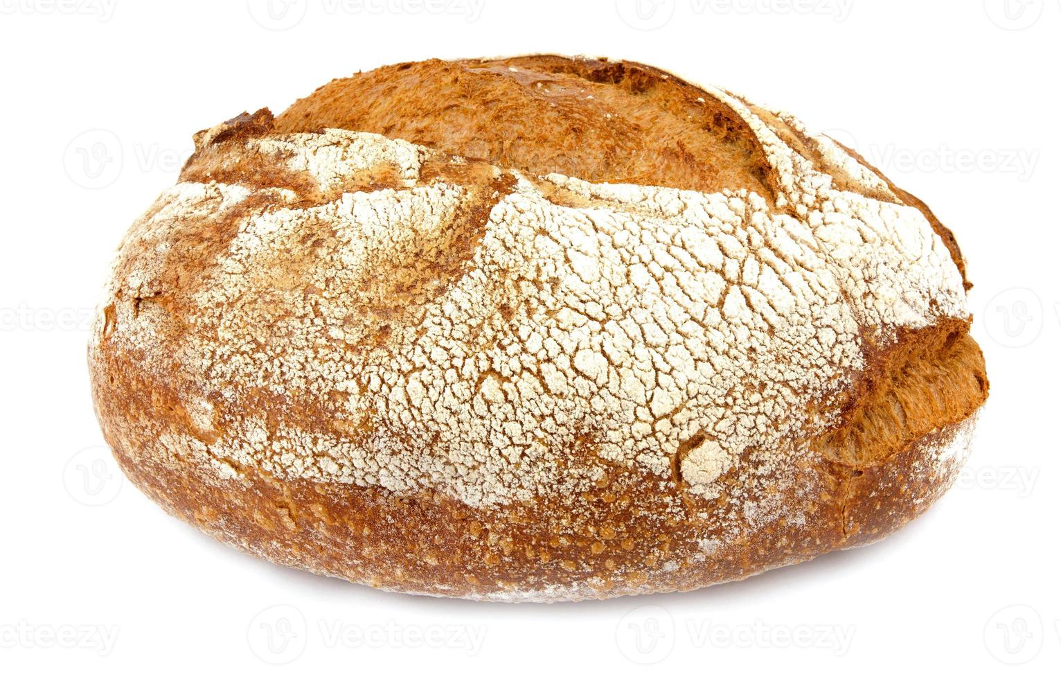 hogaza de pan aislado sobre fondo blanco. foto