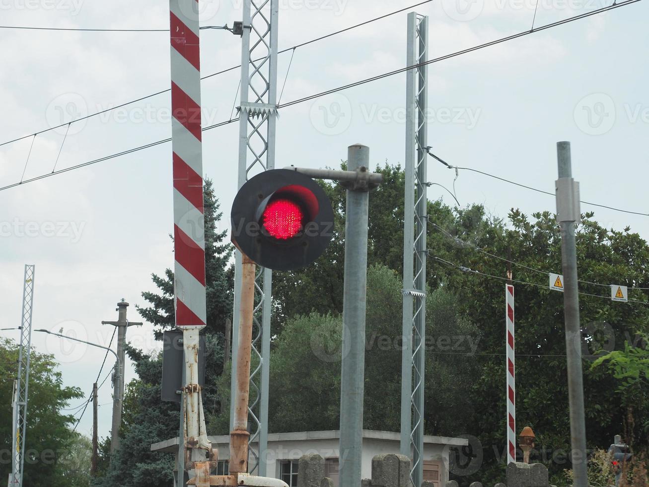 rail level crossing photo