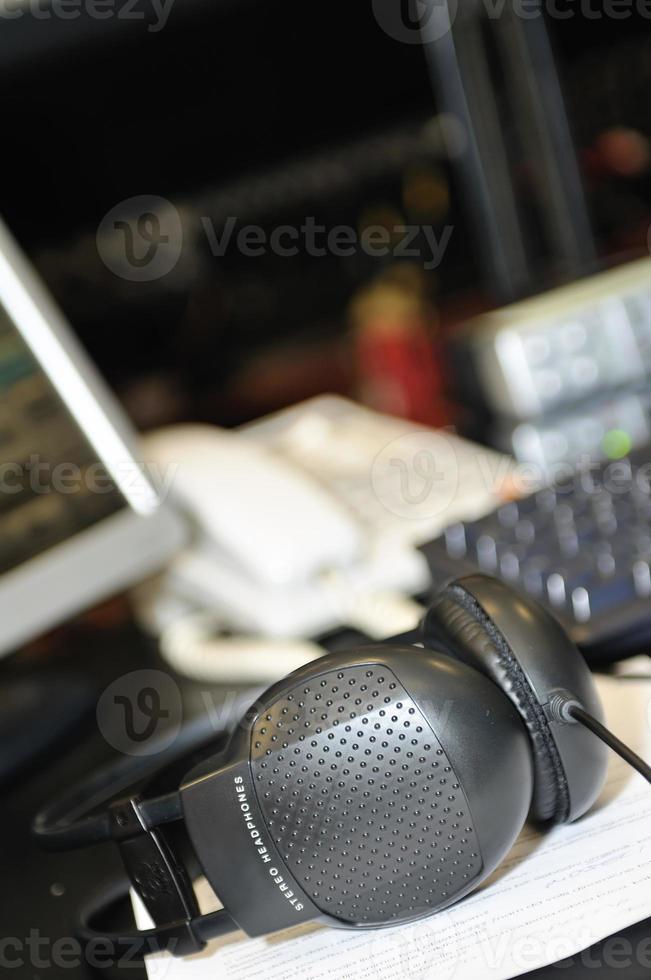radio station microphone photo