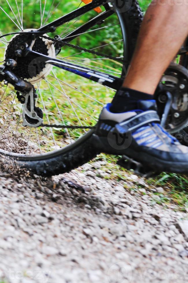 mount bike man outdoor photo