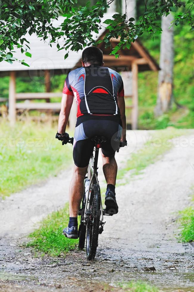 mount bike man outdoor photo