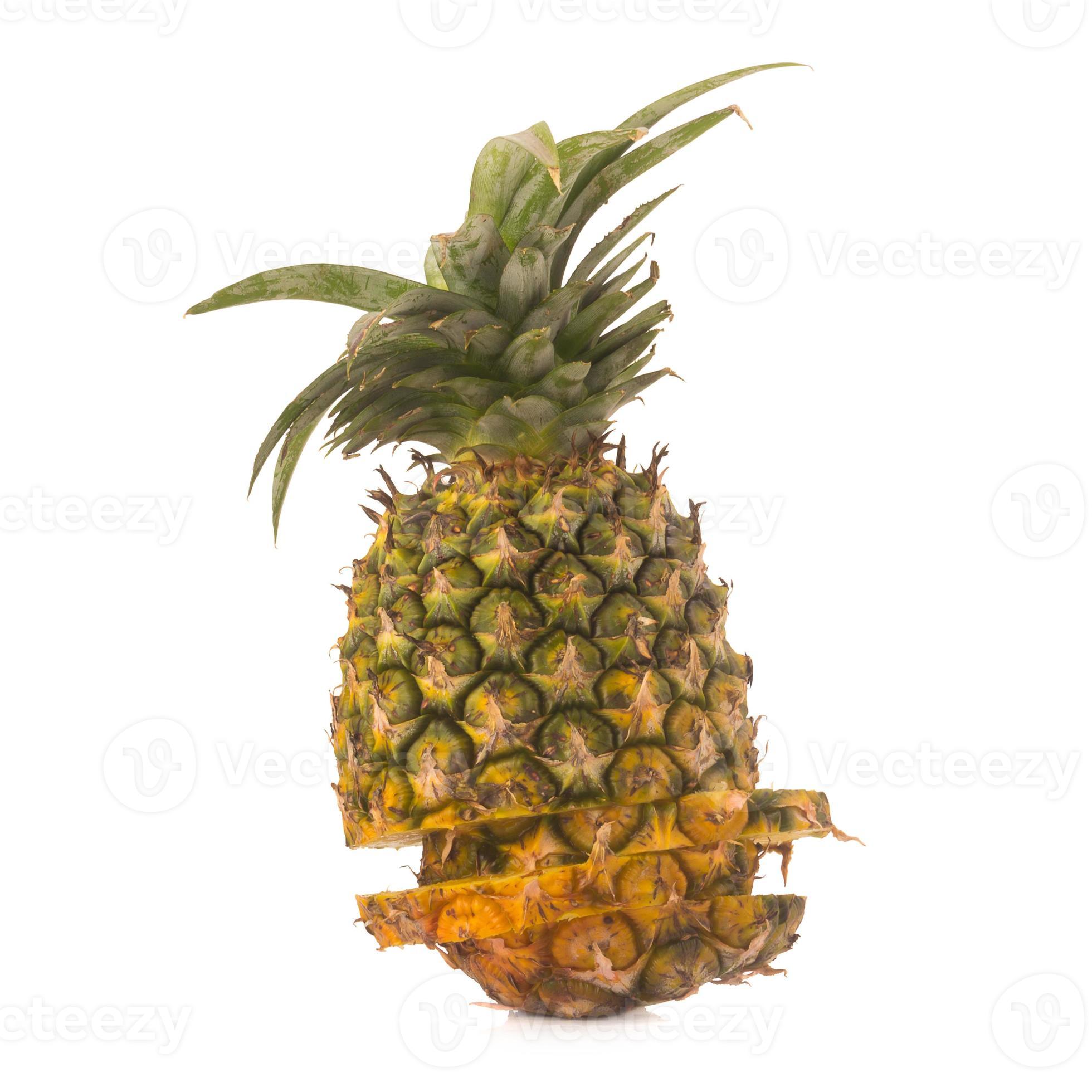 Pineapple isolated no white Background 10752981 Stock Photo at Vecteezy