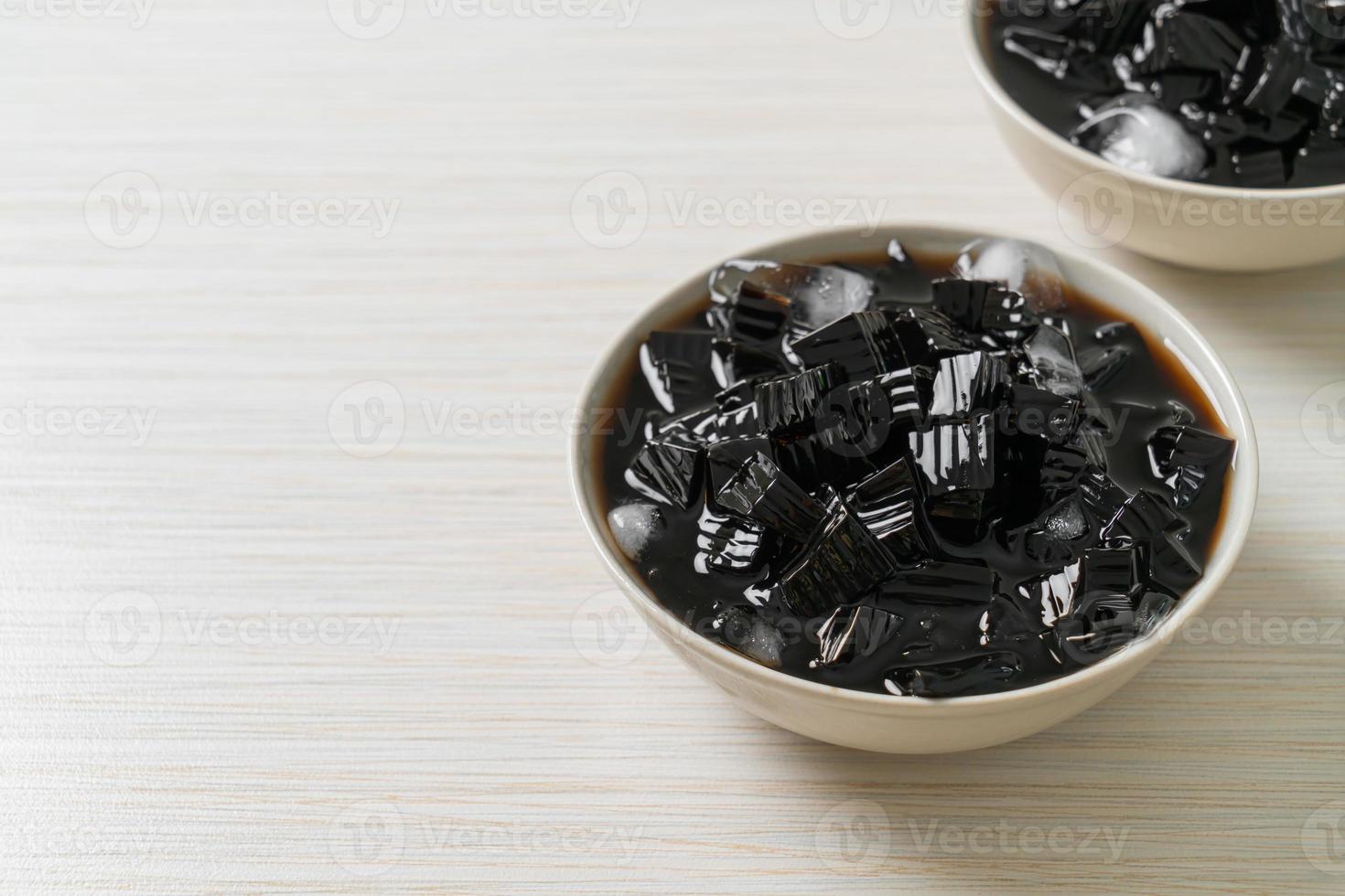 Black grass jelly with ice photo