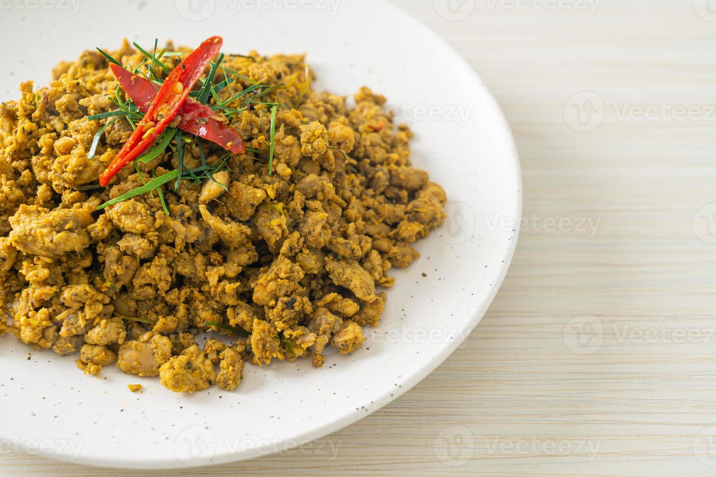 Stir Fried Pork with Yellow Curry Paste photo