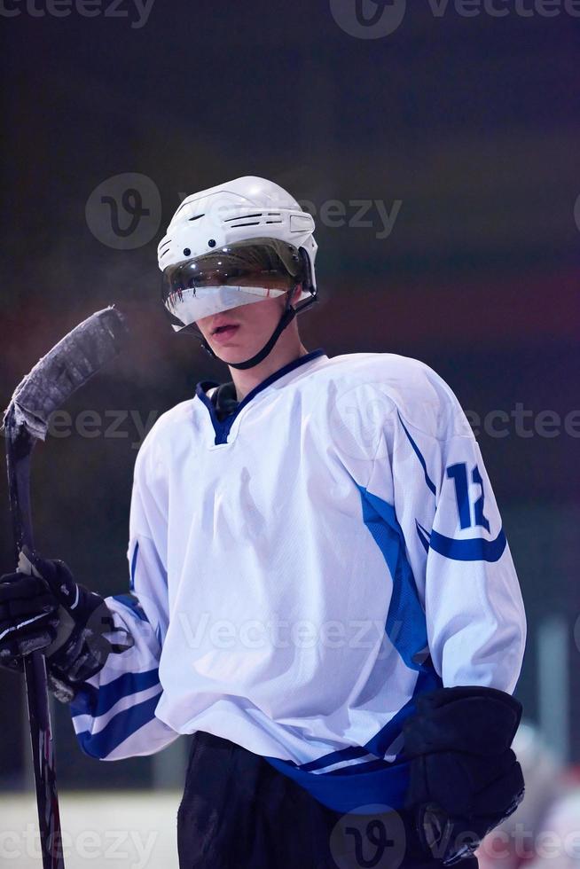 ice hockey player portrait photo