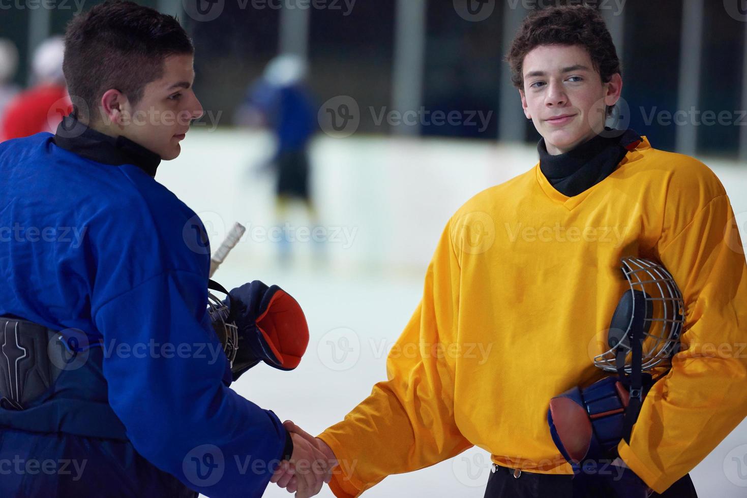 ice hockey sport players photo