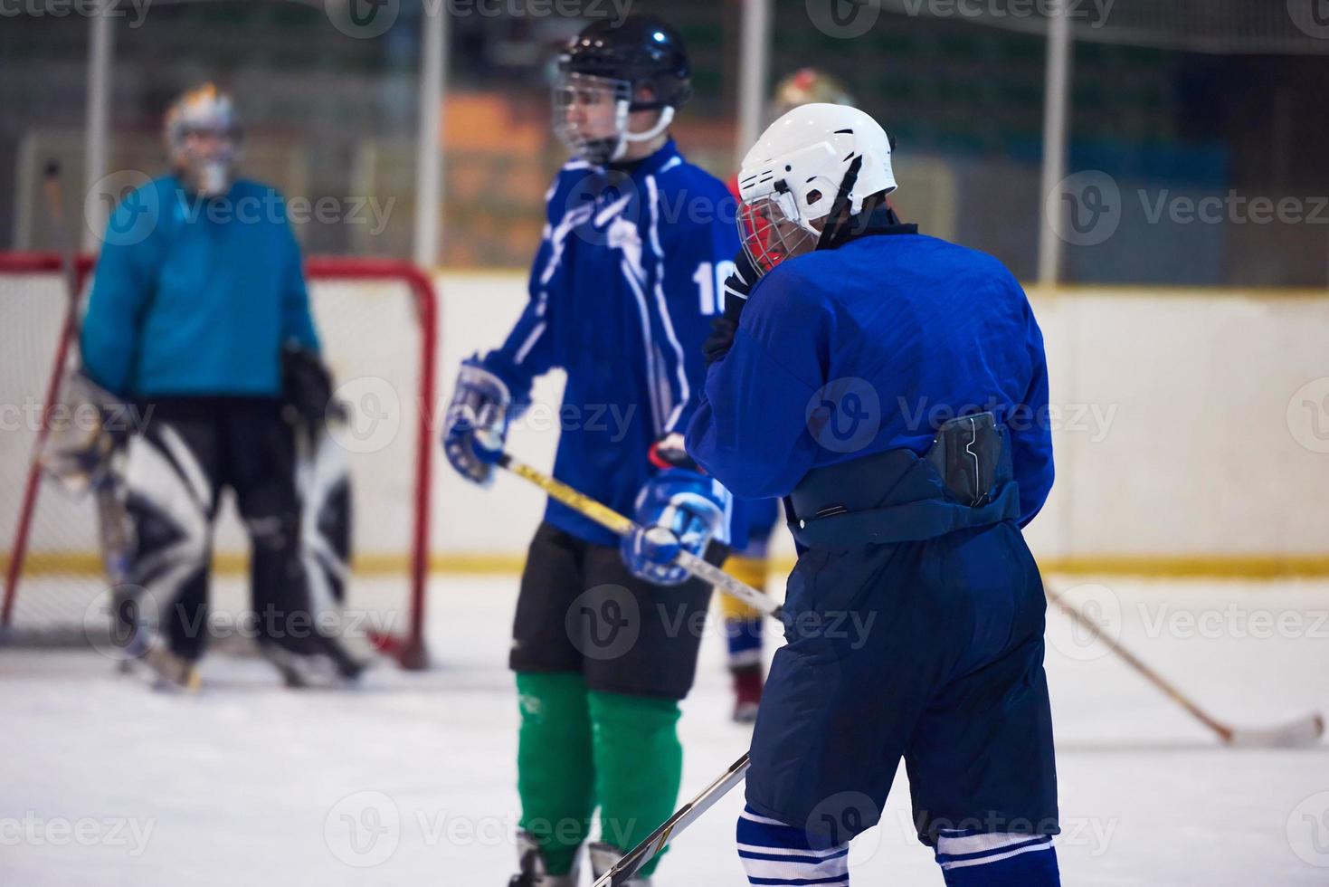 jugadores de hockey sobre hielo foto