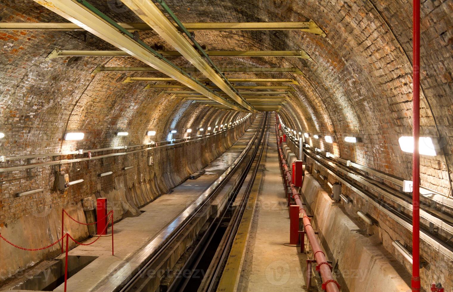 Tunnel in Istanbul photo