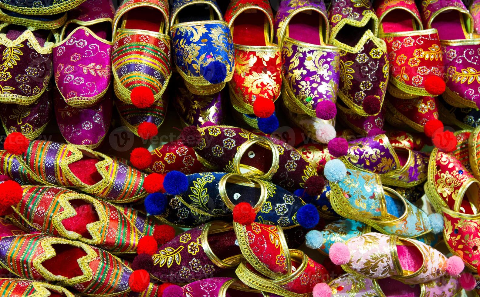 pantuflas turcas en estambul foto