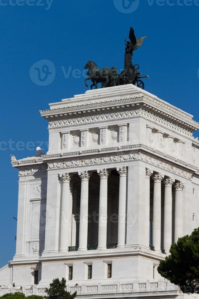 Monument of Victor Emmanuel II photo