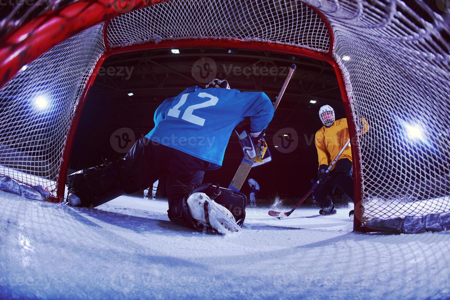 portero de hockey sobre hielo foto