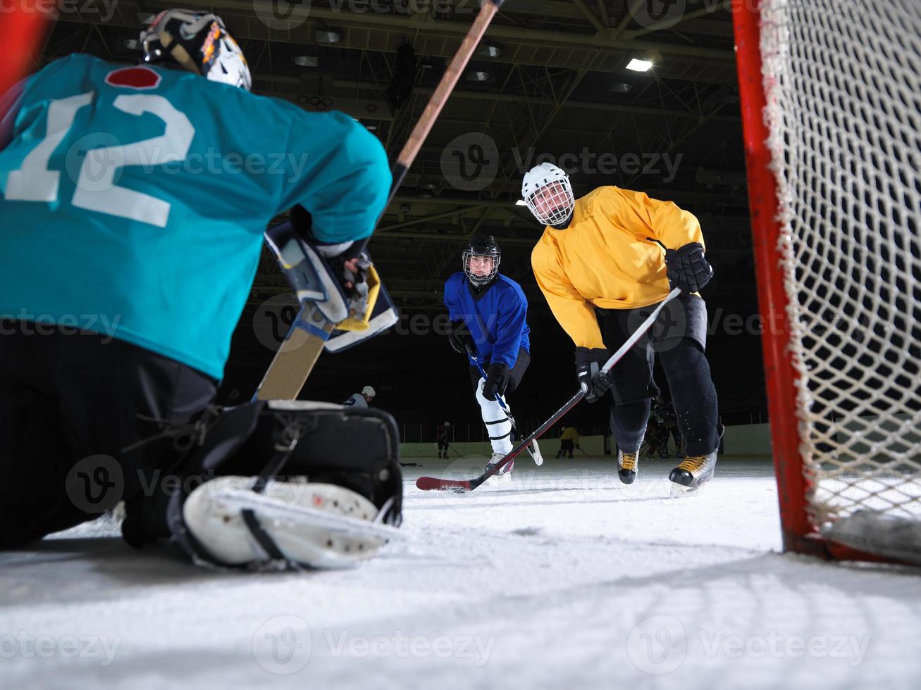 portero de hockey sobre hielo foto