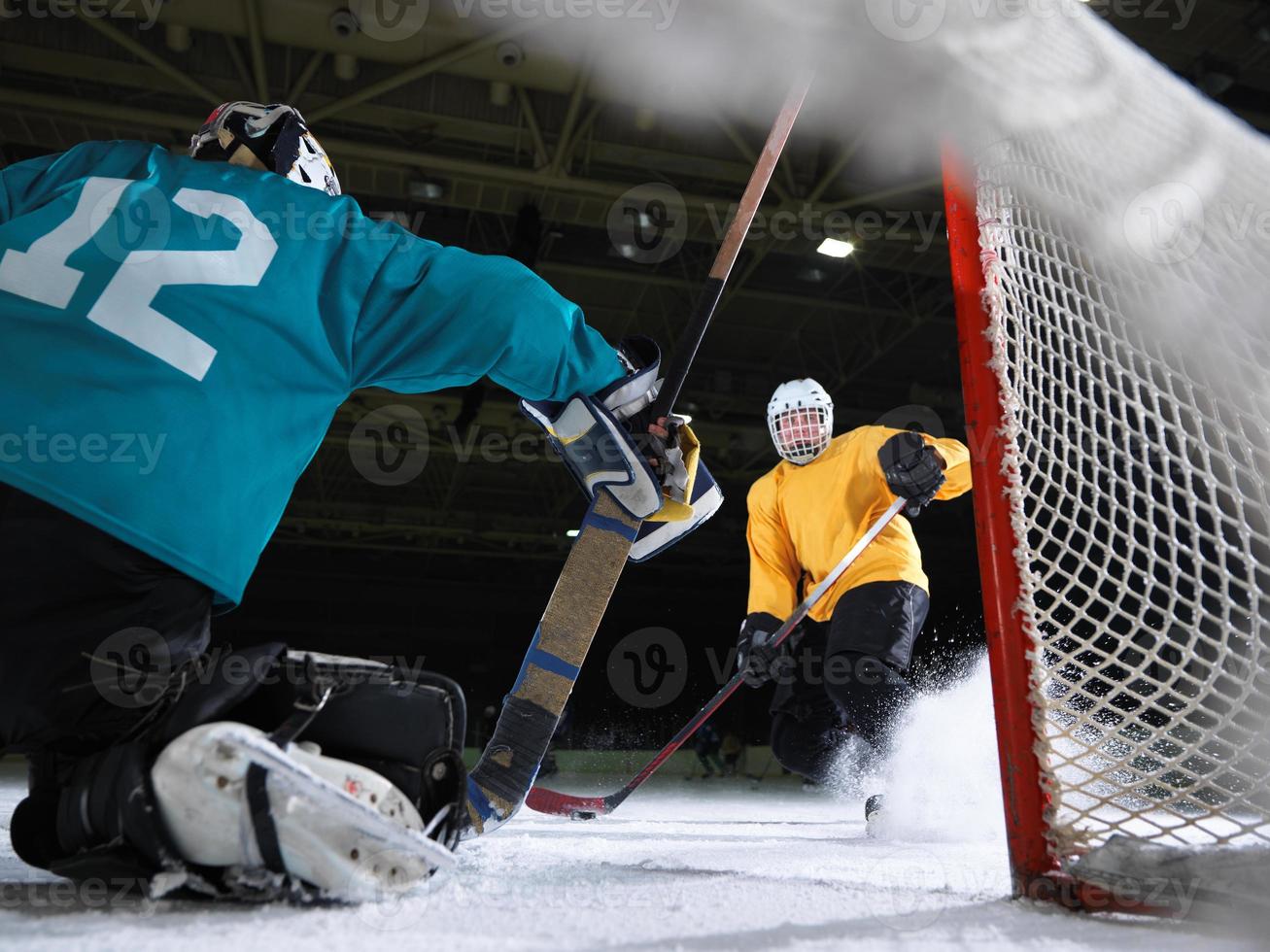 portero de hockey sobre hielo foto