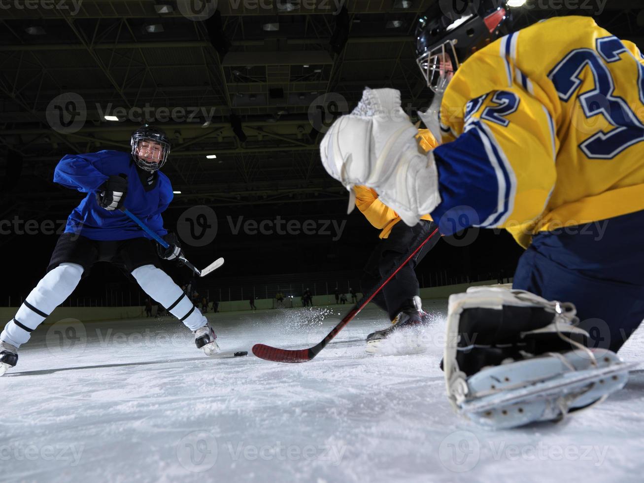 portero de hockey sobre hielo foto