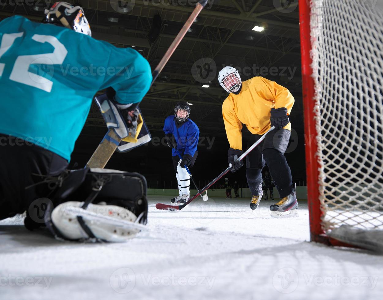 portero de hockey sobre hielo foto