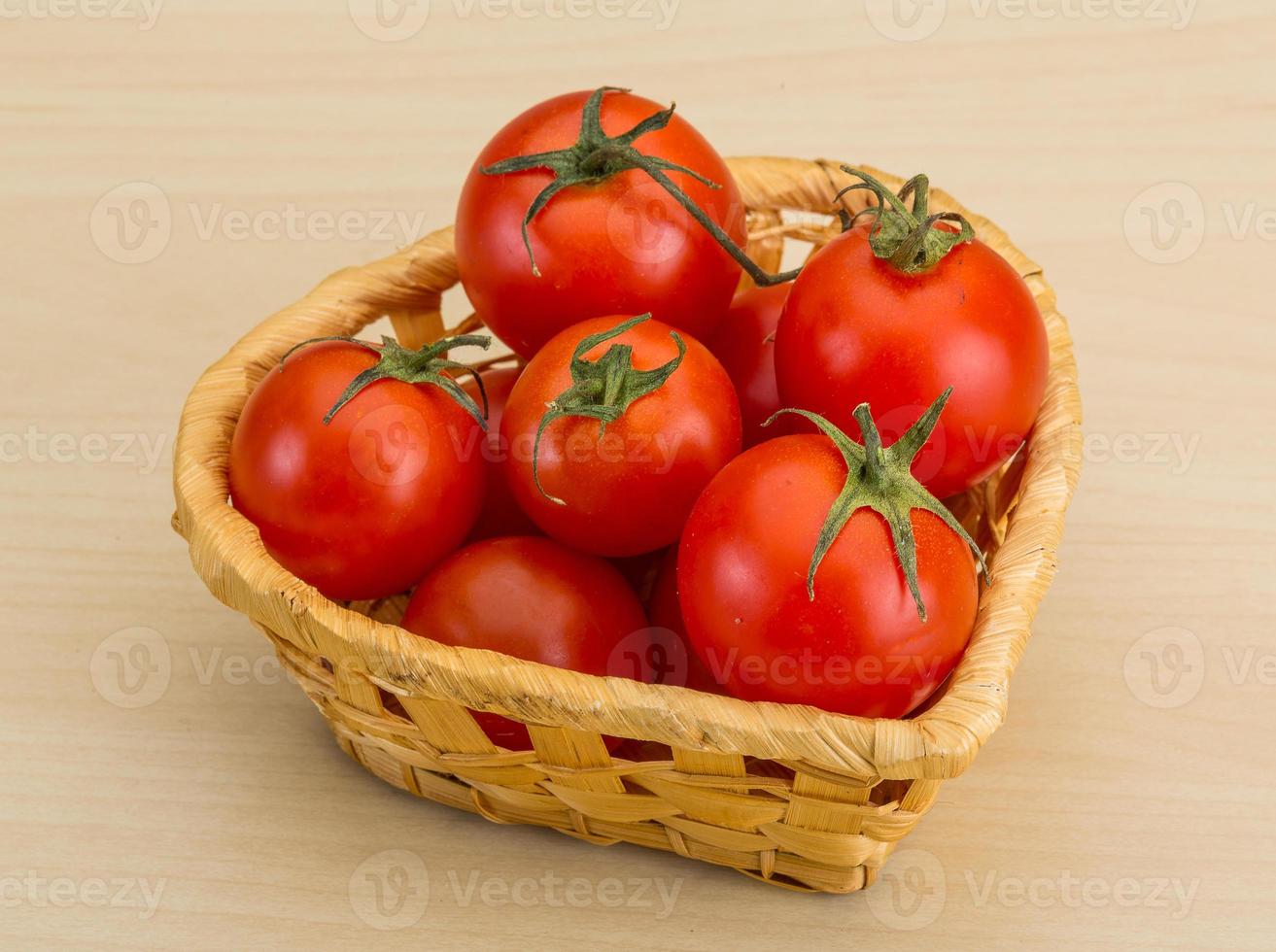 Red cherry tomatoes photo