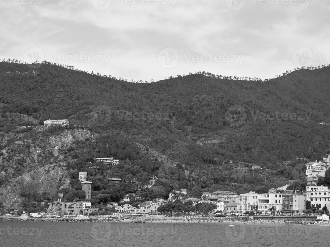 monterosso in italy photo