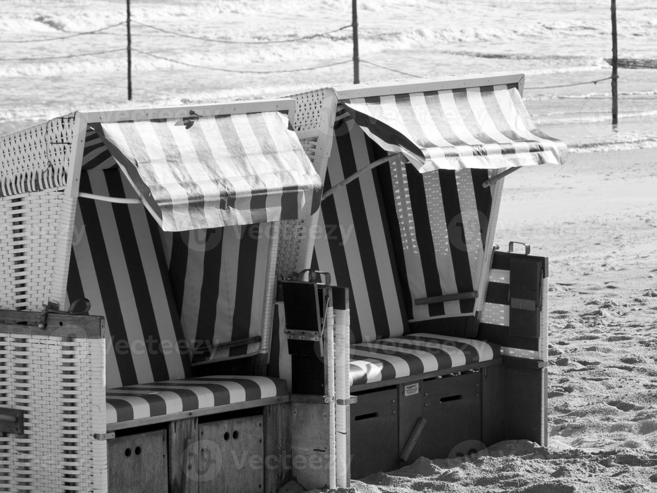 the beach of Wangerooge photo