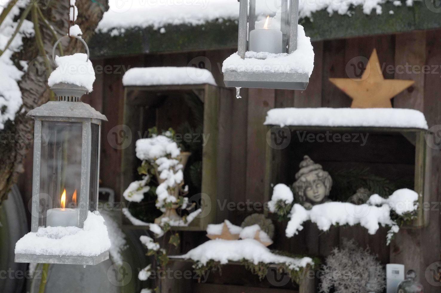 horario de invierno en un jardín alemán foto