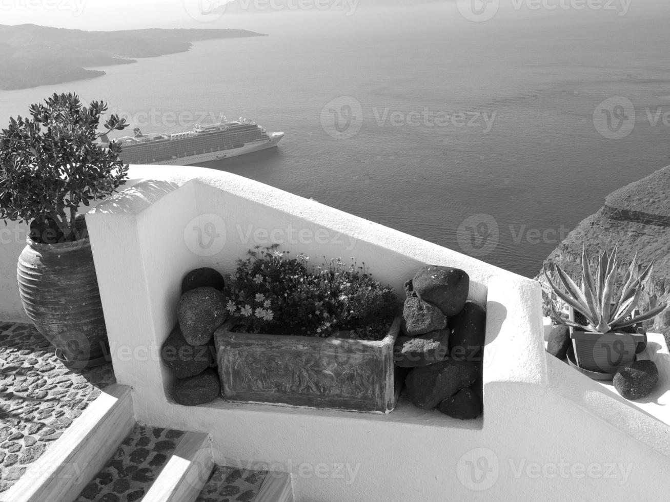 the island of Santorin photo