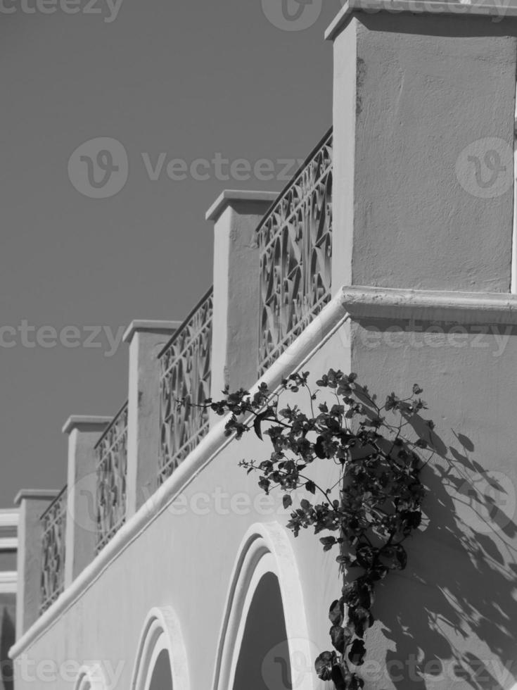 the greek island santorin photo