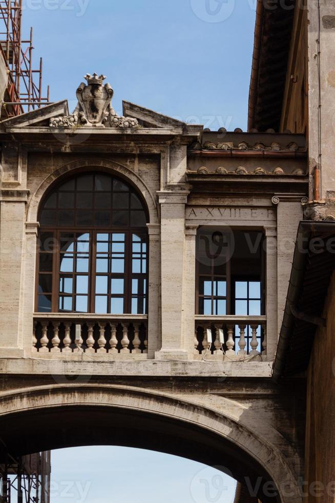 Roma, Italia. detalles arquitectónicos típicos de la ciudad vieja foto