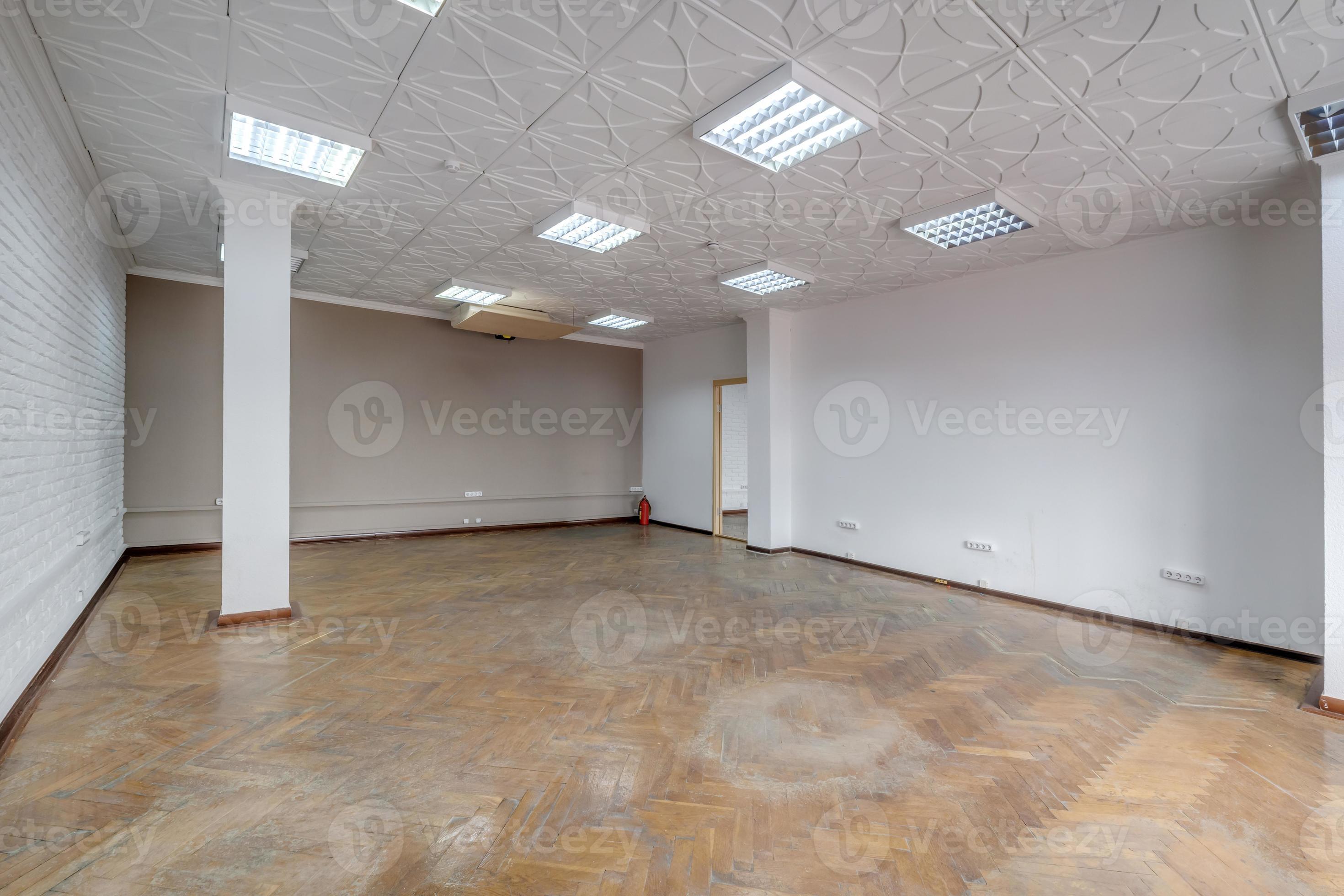 Modern white empty room interior with columns and panoramic windows. room for office or store