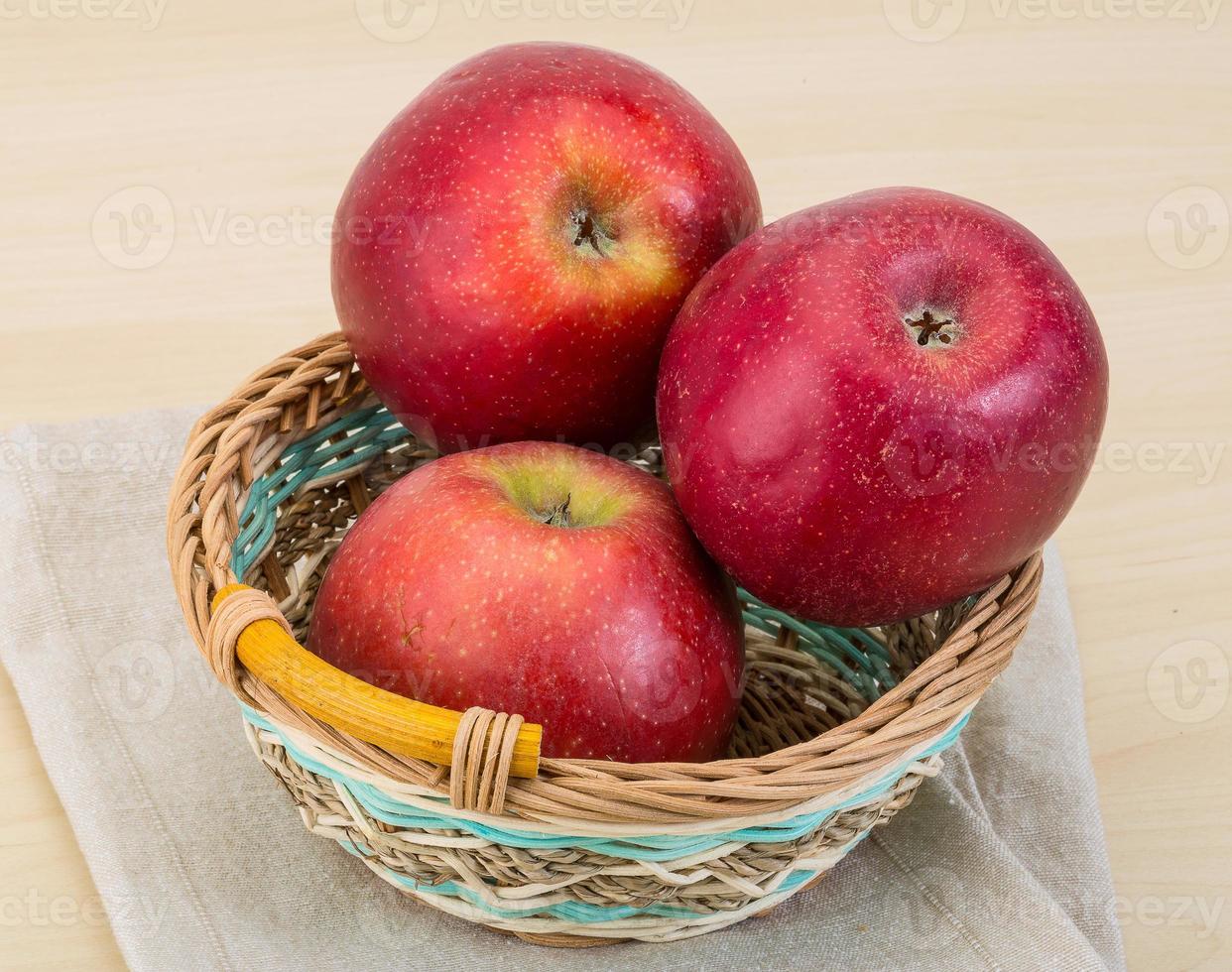 Red apples in a basket 10936489 Stock Photo at Vecteezy
