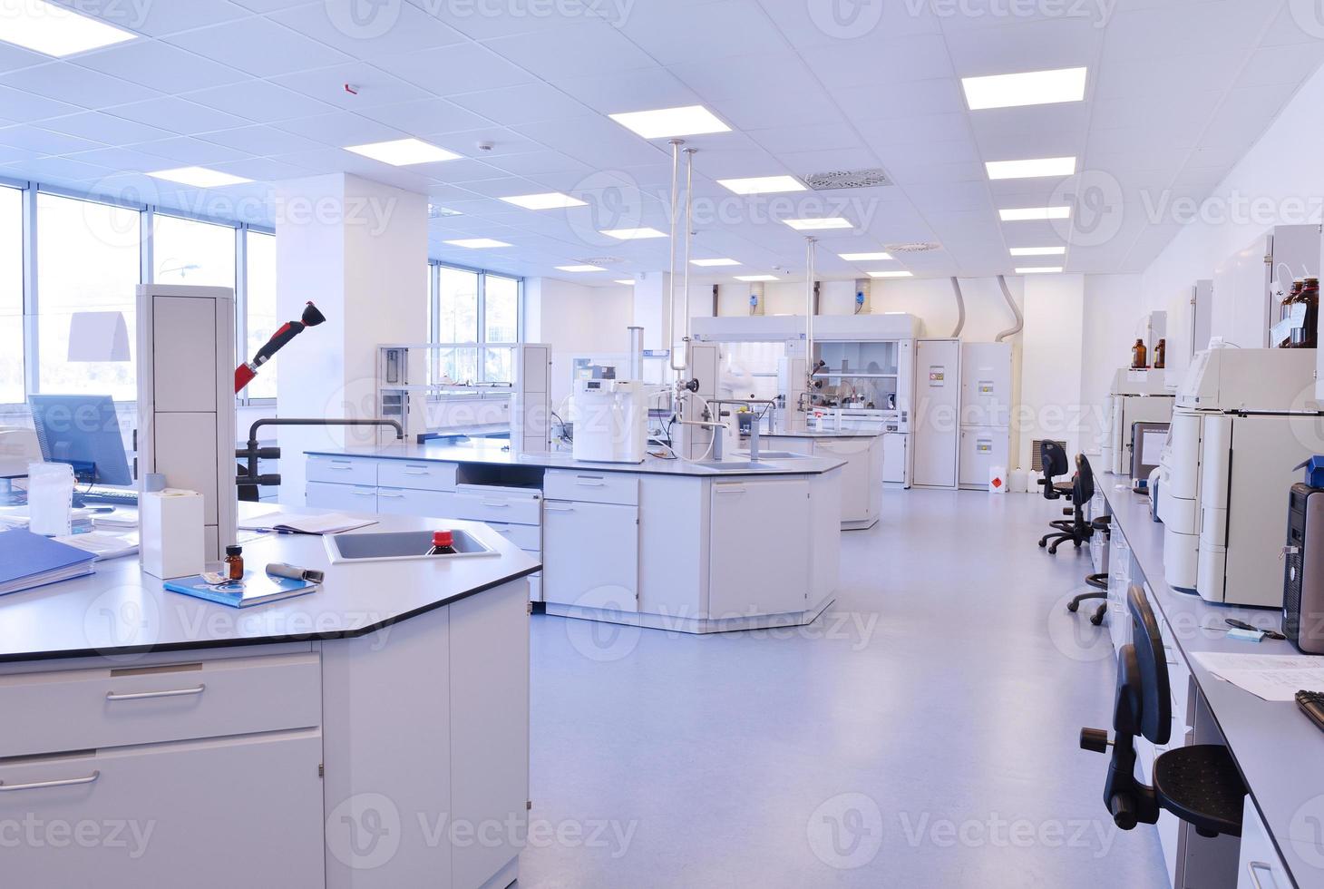 laboratory indoor view photo