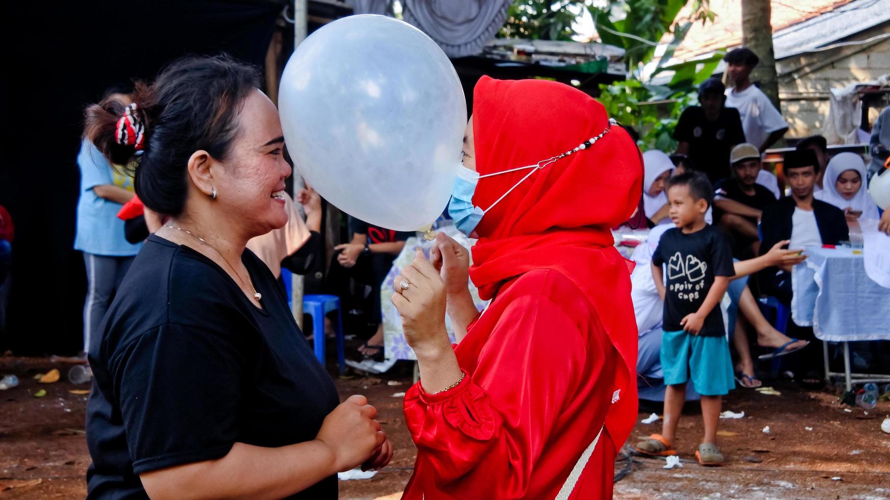 Pamulang, August 17, 2022. Various competitions to commemorate Indonesia's independence day were carried out in a simple but still lively manner. photo