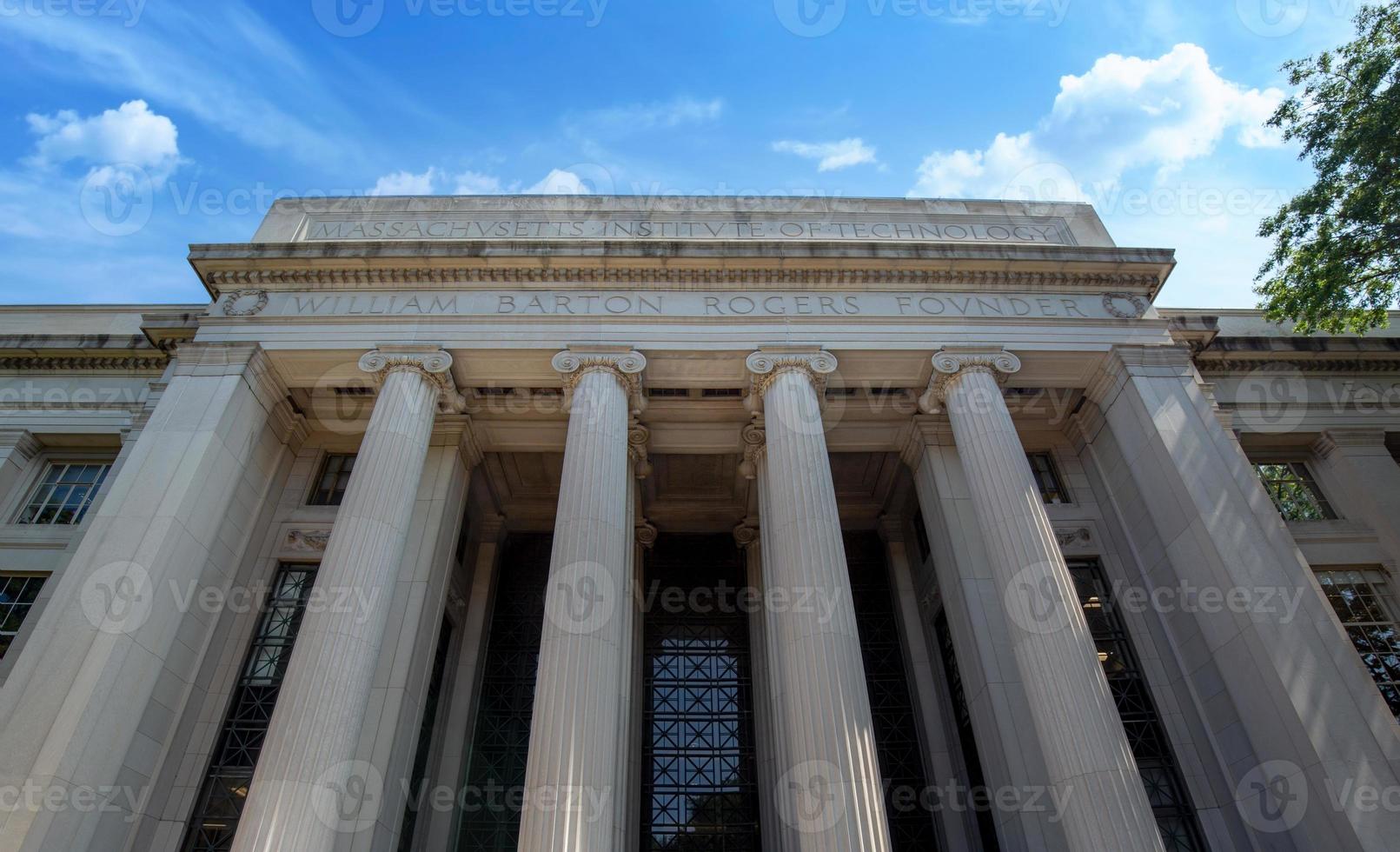 Bostin Massachusetts Institute of Technology photo