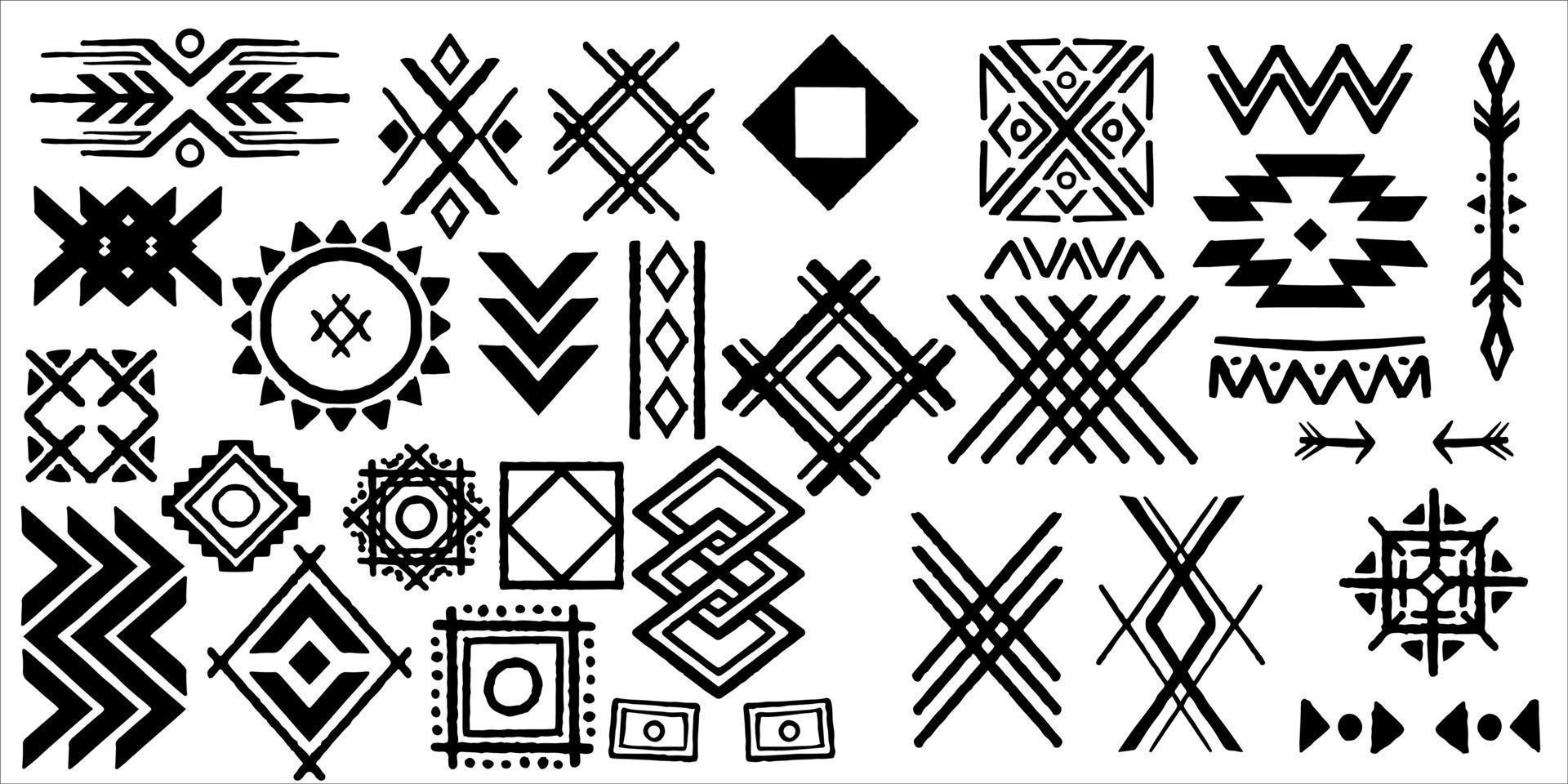 treinta juegos dibujados a mano de dibujo tribal azteca sobre fondo blanco. vector