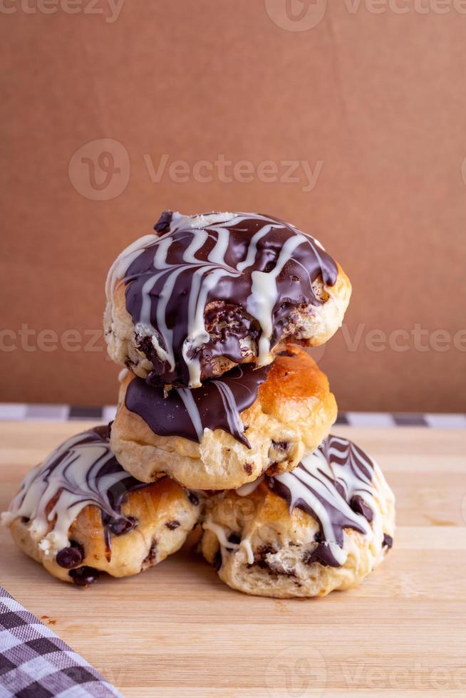 Brioche bread with chocolate photo