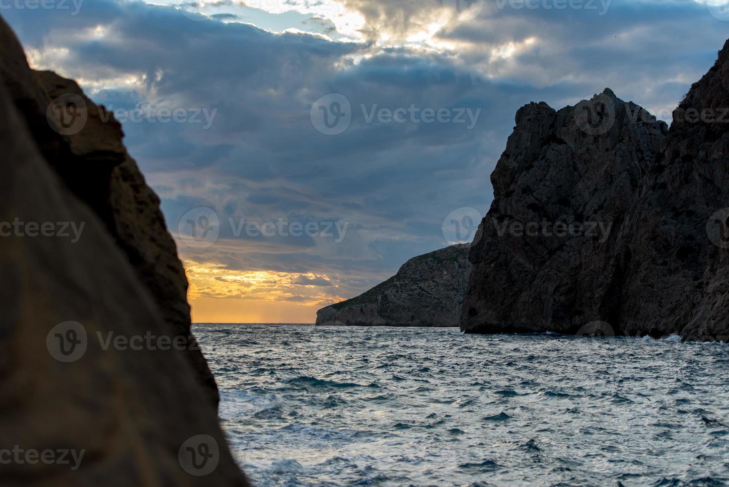 Sa pedrera de Cala de Hort, Atlantis at late afternoon 10981479 Stock