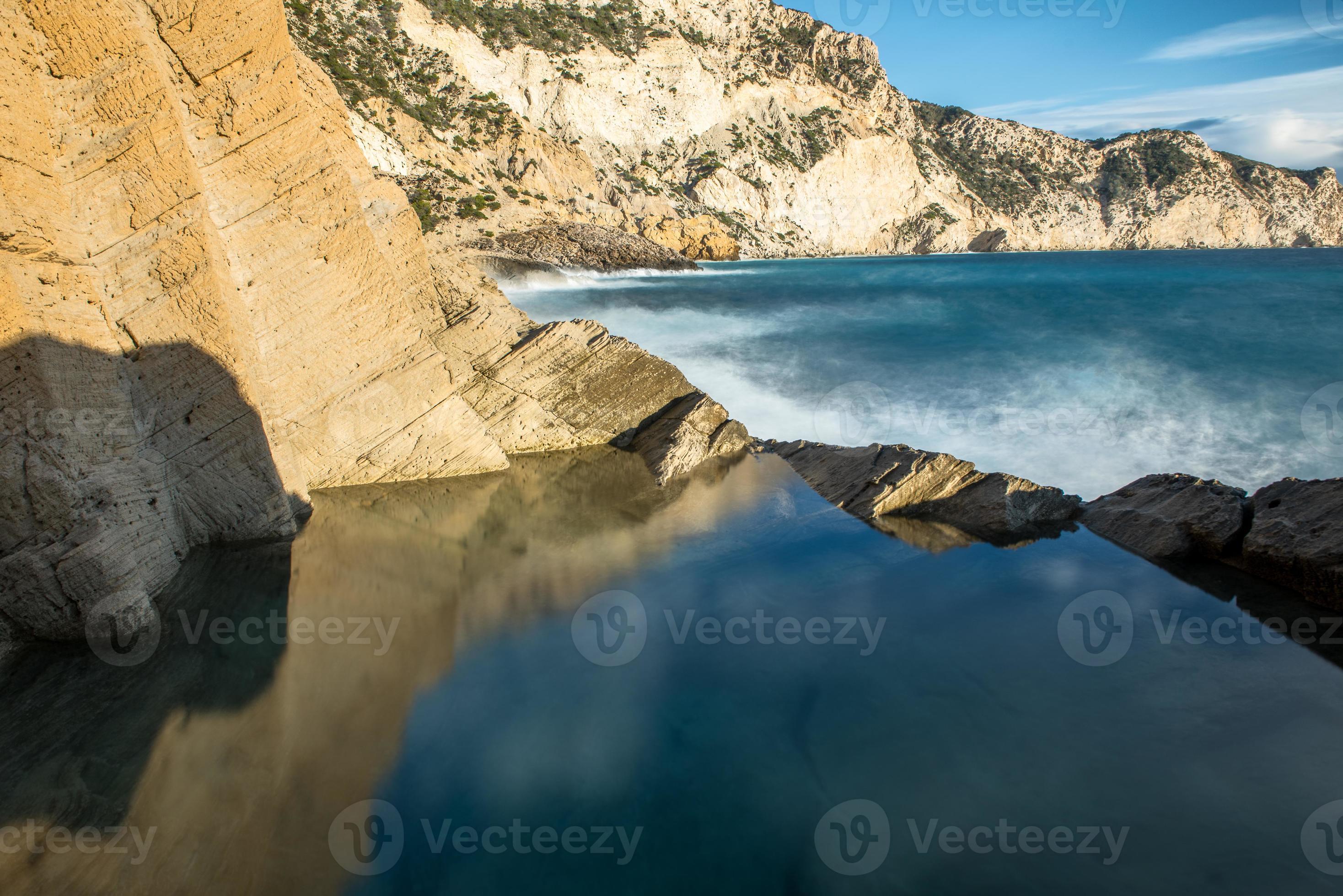 Sa pedrera de Cala de Hort, Atlantis at late afternoon 10981517 Stock