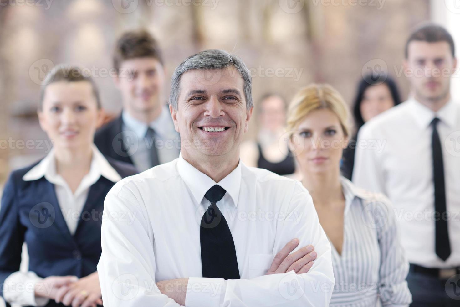 grupo de personas de negocios en seminario foto