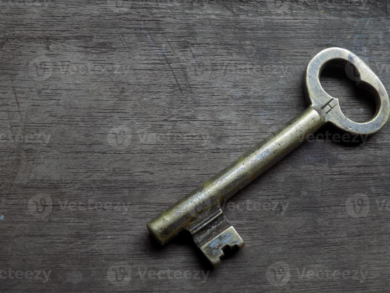 photo of an old key