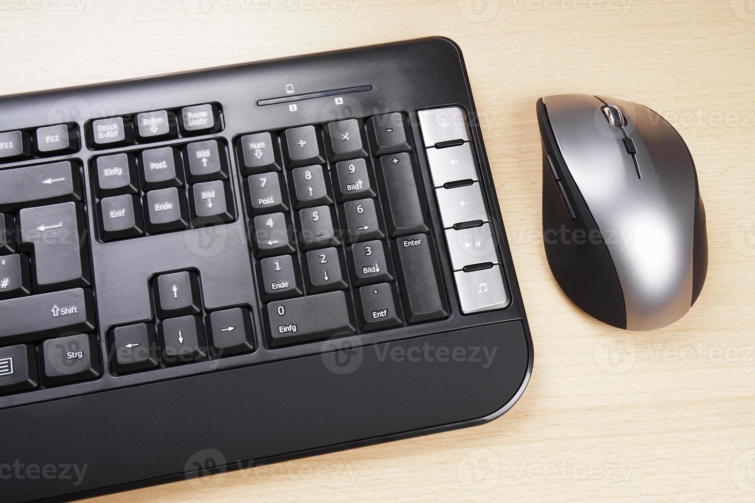 keyboard and mouse photo