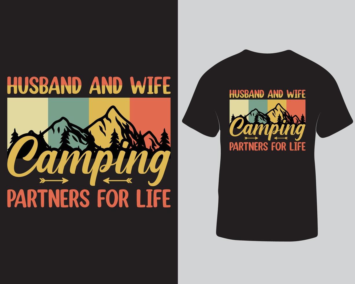 esposo y esposa acampan socios para el diseño de camisetas de por vida. diseño de camiseta de tipografía al aire libre para pareja de campistas. plantilla de diseño de camiseta de aventura de vida silvestre. diseño de camiseta de camping de viaje descarga gratuita vector