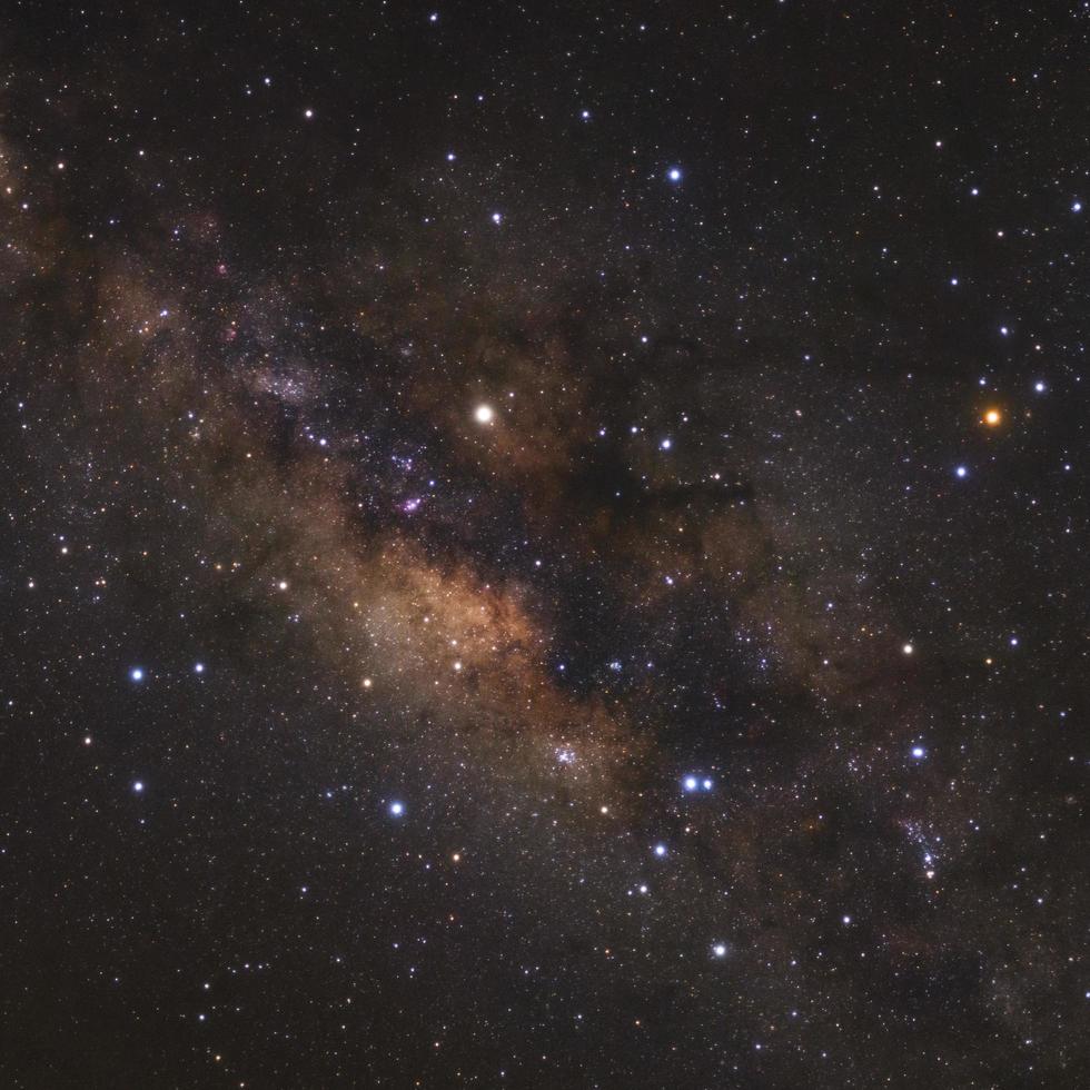 el centro galáctico de la galaxia de la vía láctea y la constelación de escorpio foto