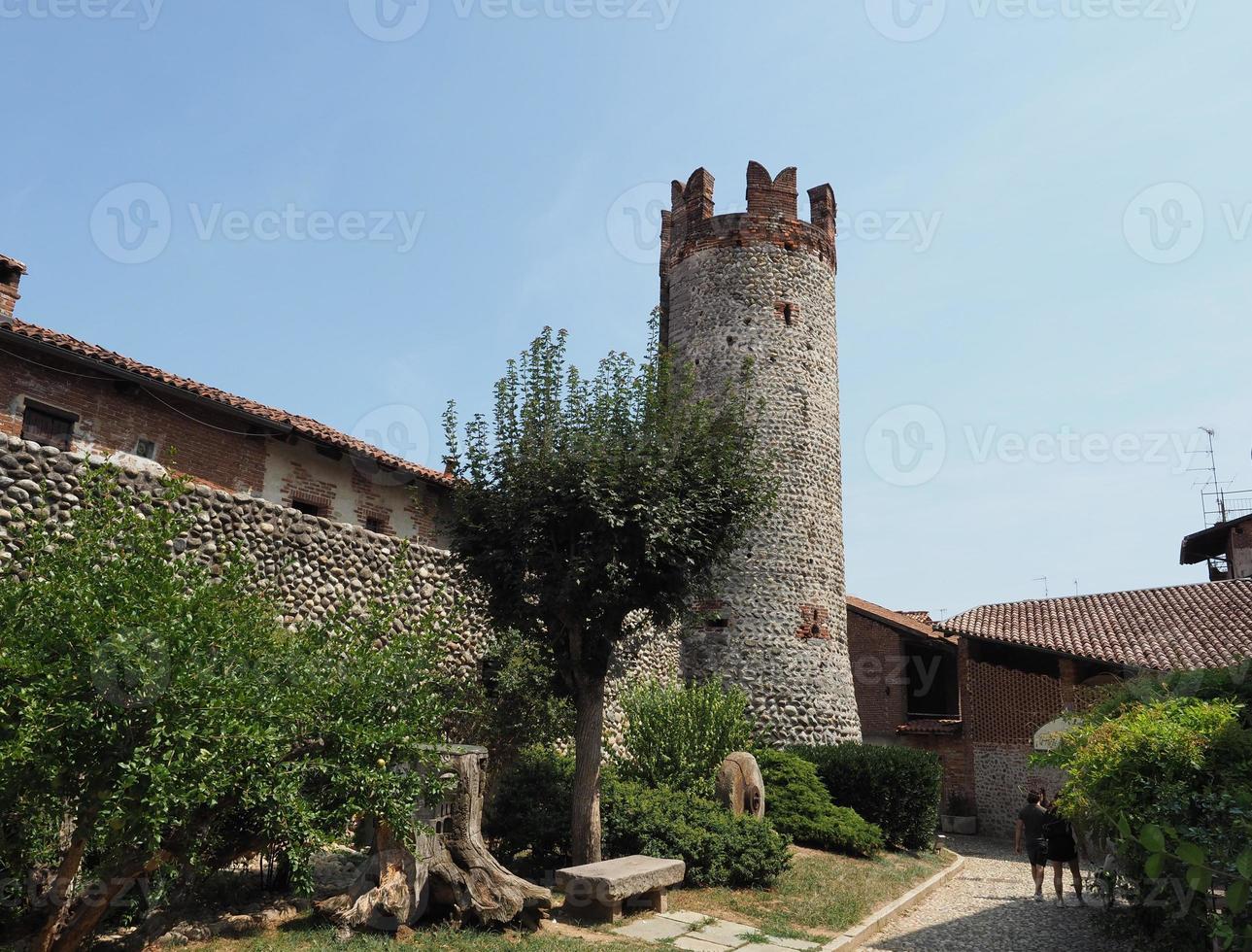 villa medieval de ricetto en candelo foto