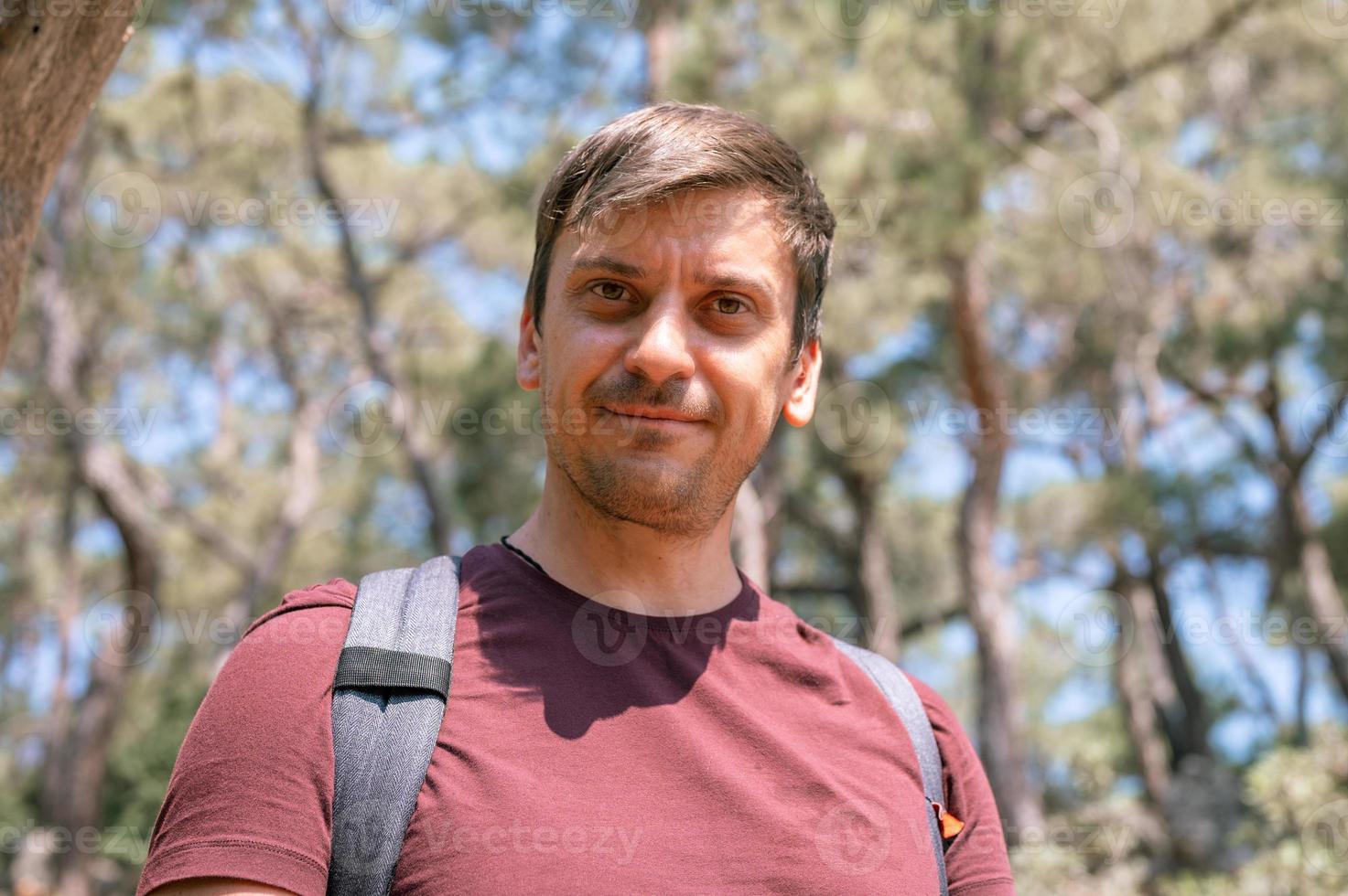 planta de viaje de cara de hombre foto